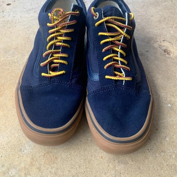 sky captain boot lace vans